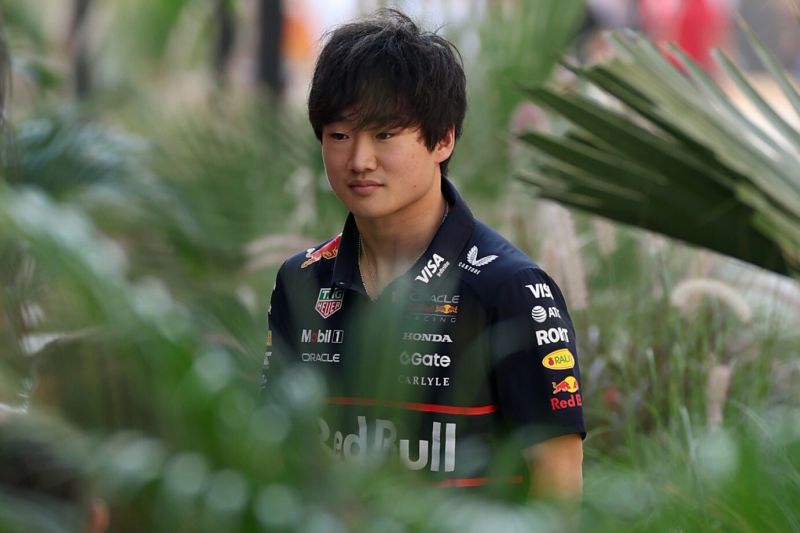 tsunoda-redbull-abudhabi-day0-f1-1