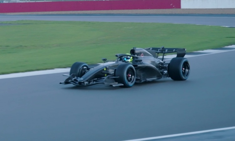 cadillac-video-f1-2