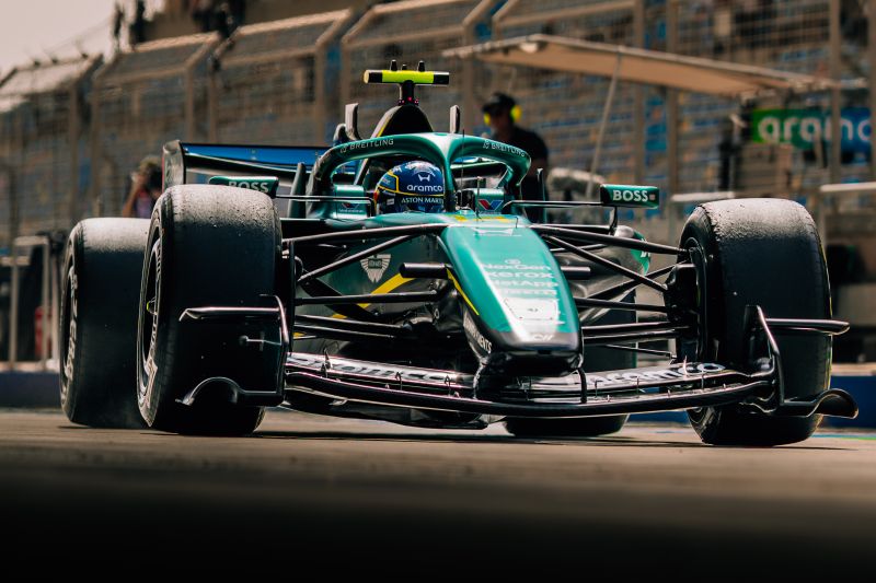 alonso-teszt-aston-f1-3