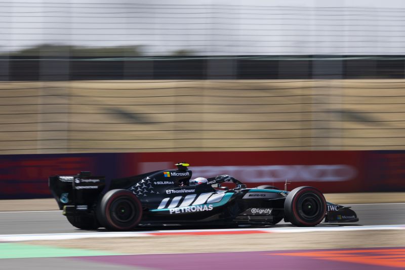 antonelli-pole-mercedes-kina-f1-2