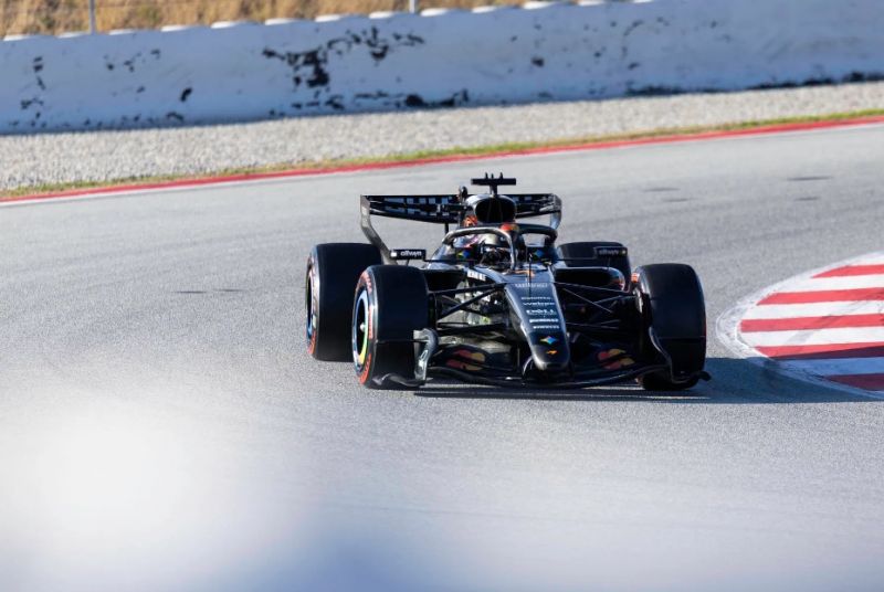 mclaren-1-norris-teszt-f1