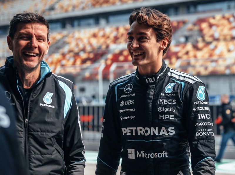 russell-mercedes-sprintpole-f1-sanghaj