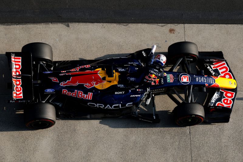 verstappen-redbull-sanghaj-day0-f1_1