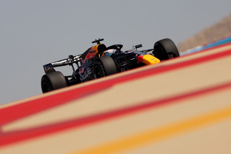 verstappen-teszt-day1-redbull-1