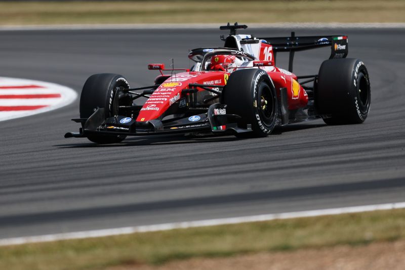 01british-gp-2026-fri_1ed82539-2a04-45f5-8001-8d69ed32bc19_resize