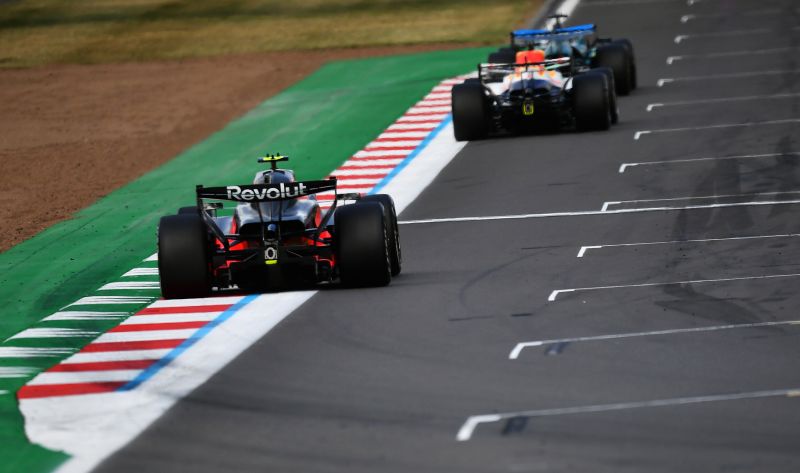 f1-motorok-hatul