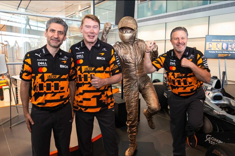hakkinen-szobor-mclaren-f1