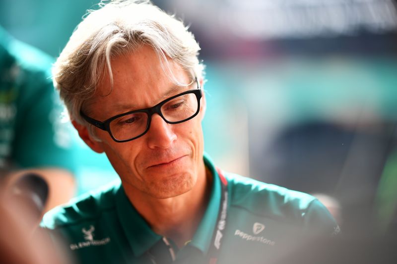 krack-aston-f1-2
