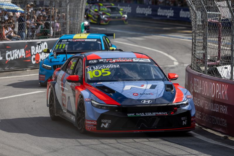 magyarok-1-tcr-michelisz
