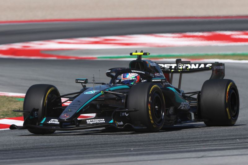 mercedes-f1-1-antonelli-barcelona