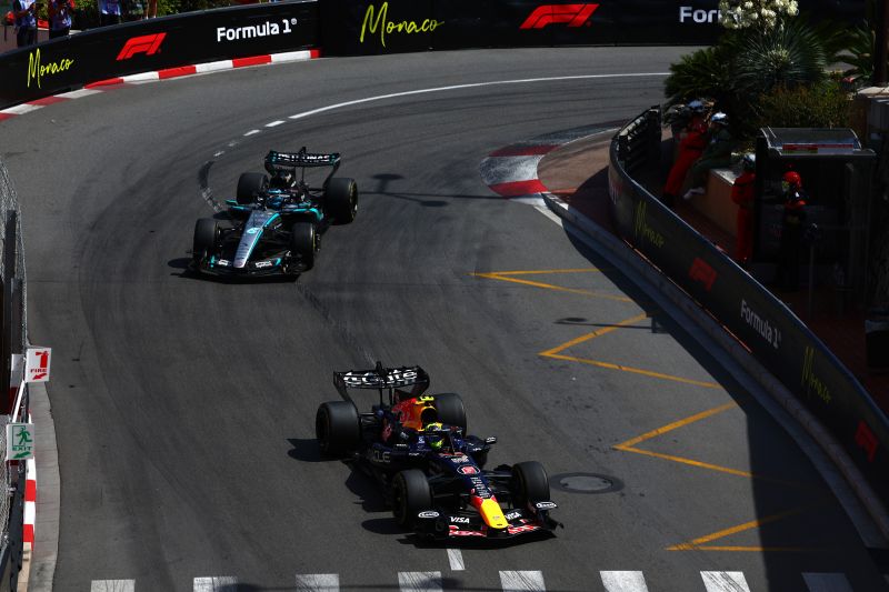 mercedes-redbull-f1-1