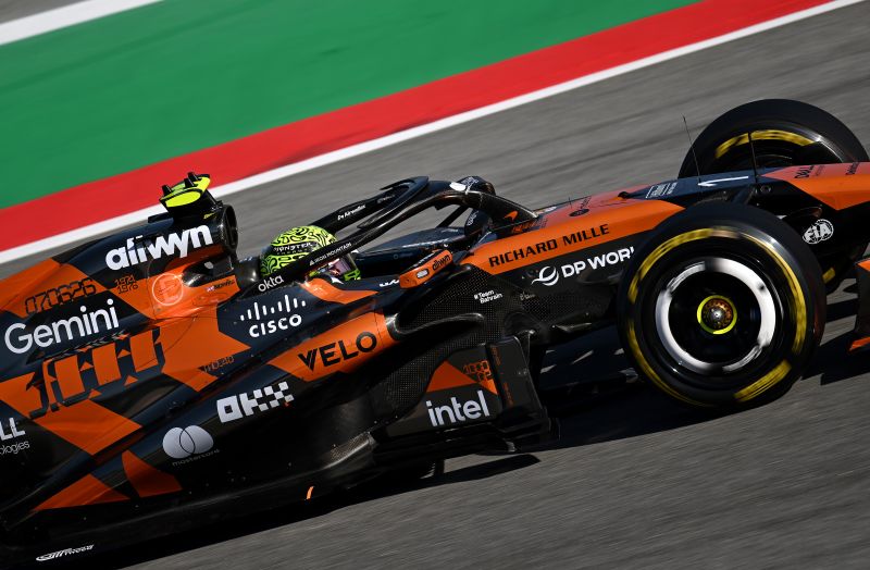 norris-mclaren-barcelona-day1-f1-1