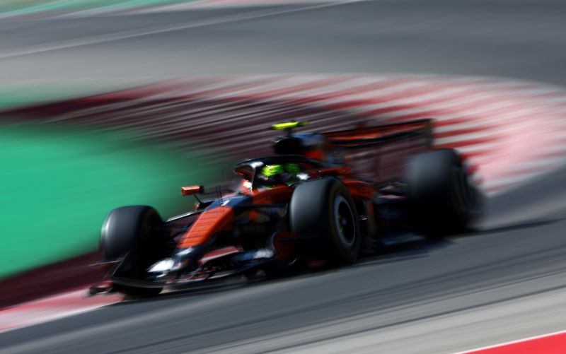 norris-mclaren-barcelona-fp2-f1-2