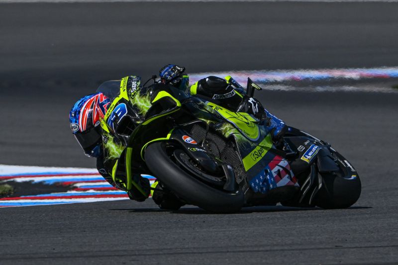 ogura-pole-motogp-brno-1