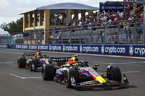 perez-verstappen-redbull-f1