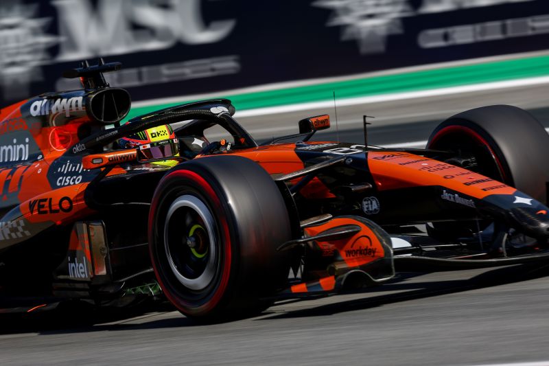 piastri-mclaren-f1-barcelona