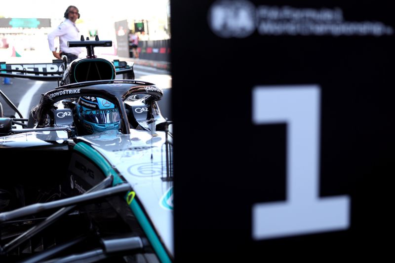 russell-mercedes-pole-day2-f1-2