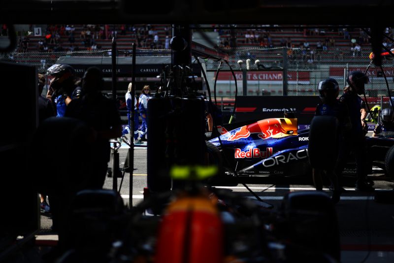 verstappen-redbull-spa-day1-f1-2