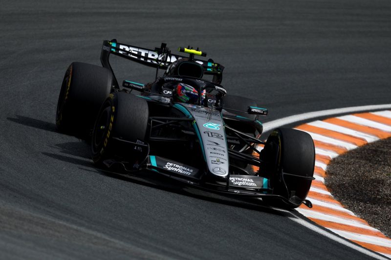 antonelli-mercedes-holland-day1-f1