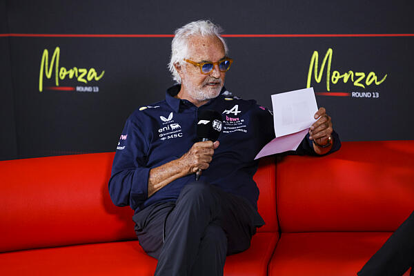briatore-monza-day1-f1-2