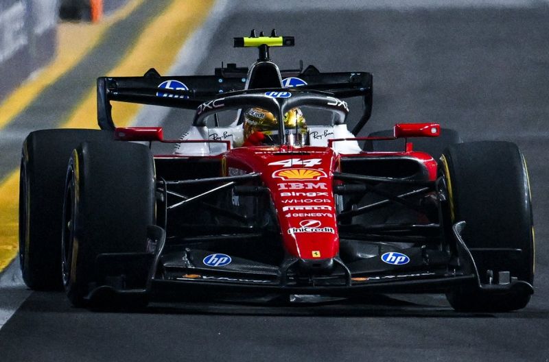hamilton-qp-ferrari-szing-f1-1