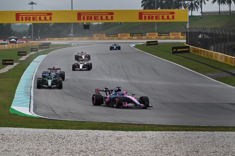 koltsegsapka-f1-1