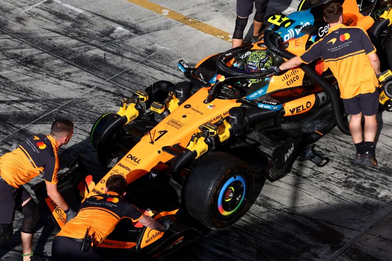 norris-mclaren-monza-day1-f1