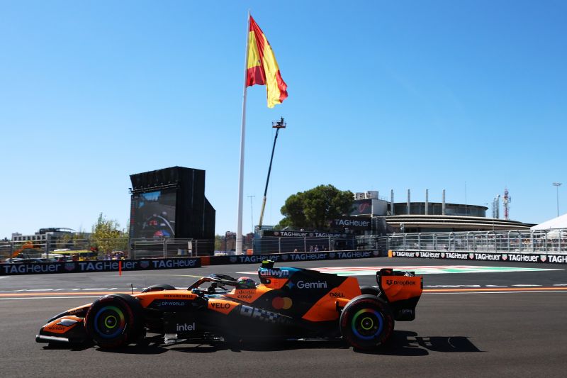 norris-pole-madring-mclaren-f1-2