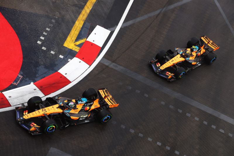 piastri-norris-mclaren-f1-sprint-szing-1