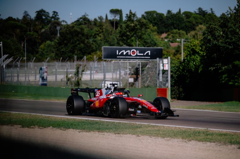 pirelli-ferrari-teszt-imola-f1-2
