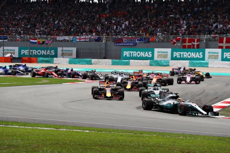 sepang-start-f1