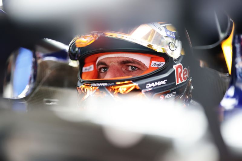 verstappen-redbull-f1-2