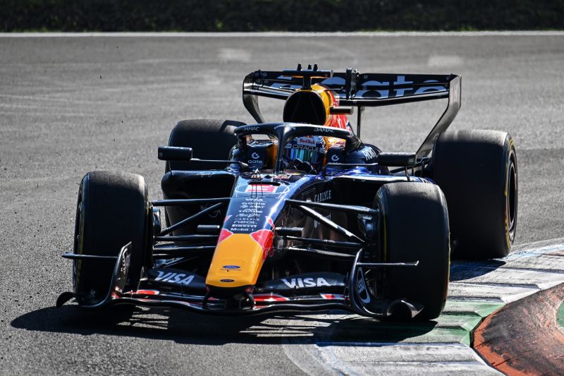 verstappen-redbull-monza-day1