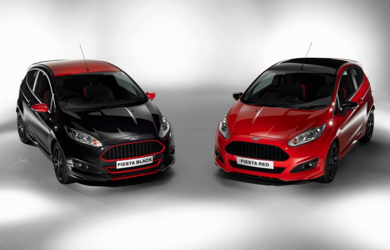 Ford_Fiesta_Red_and_Black_01