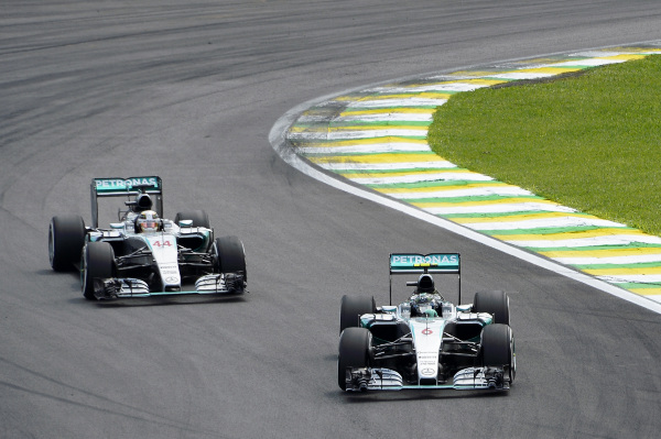 Rosberg_Hamilton_2015_DPPI