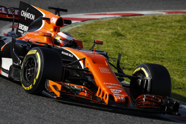 vandoorne-mclaren-barcelona-teszt2-dppi