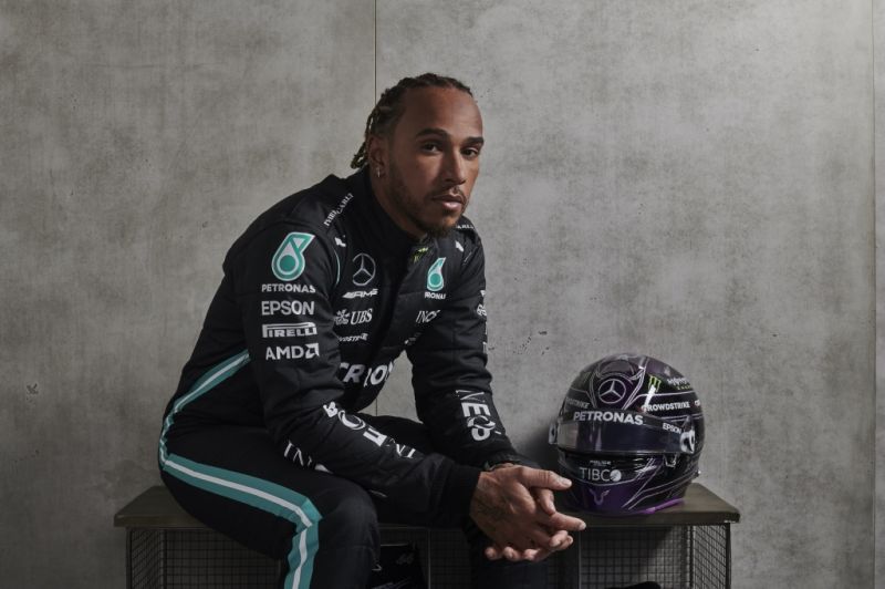 hamilton-mercedes-2021-bemutato