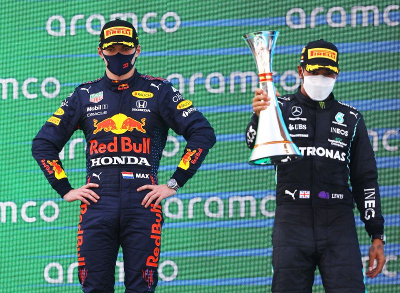 verstappen-redbull-barcelona-podium-1