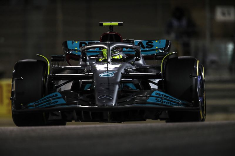 mercedes-bahrein-day1