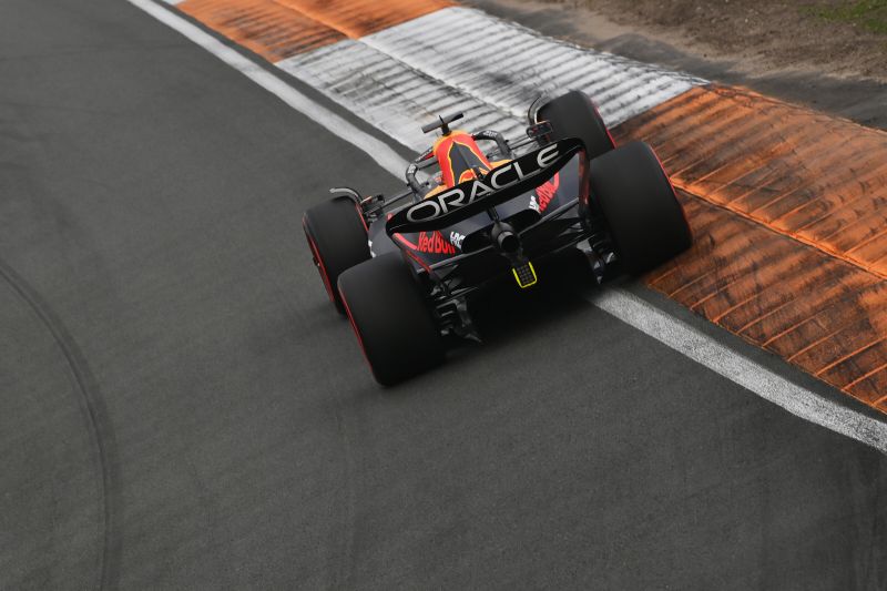 verstappen-redbull-2022