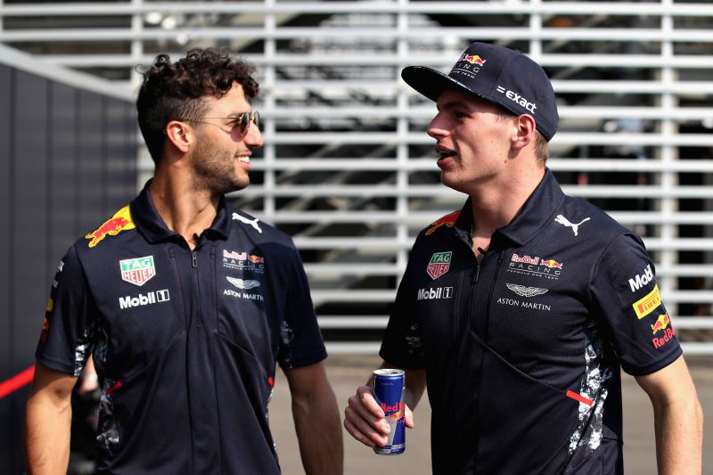 verstappen-ricciardo-redbull-2017