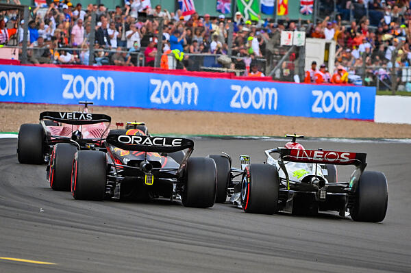 f1-ferrari-redbull-mercedes