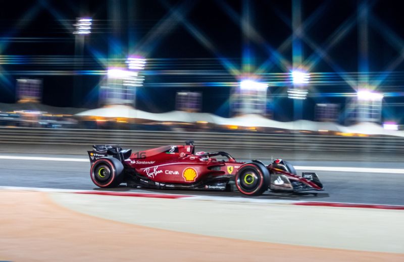 leclerc-pole-ferrari-bahrein