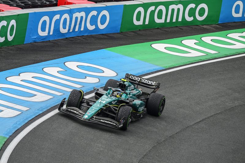 f1-alonso-aston-zandvoort_1