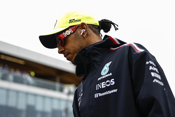 f1-hamilton_1