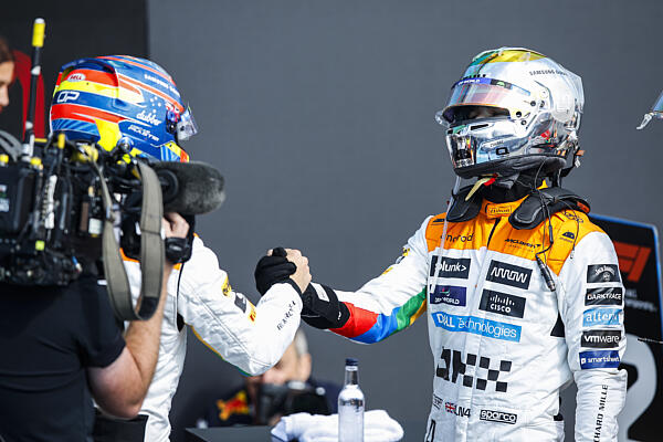 f1-norris-piastri-mclaren-silverstone