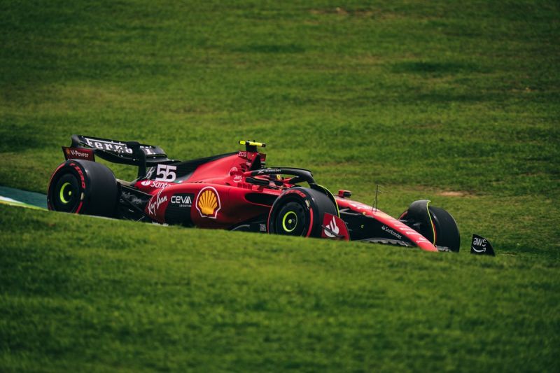 f1-sainz-ferrari-brazil-2