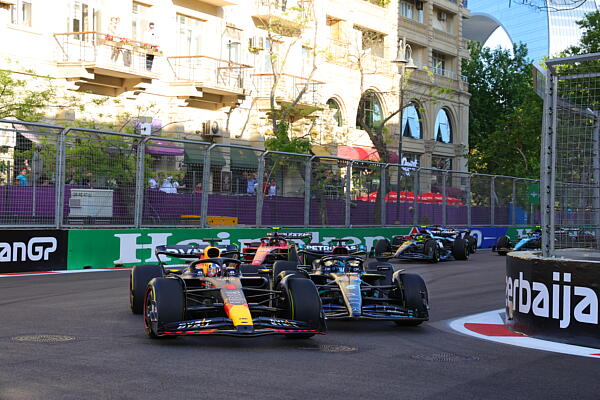 f1-verstappen-russell-baku