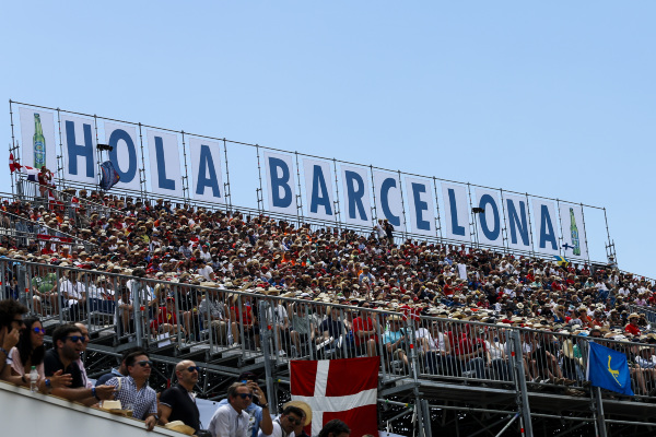 barcelona-f1-nezok-dppi