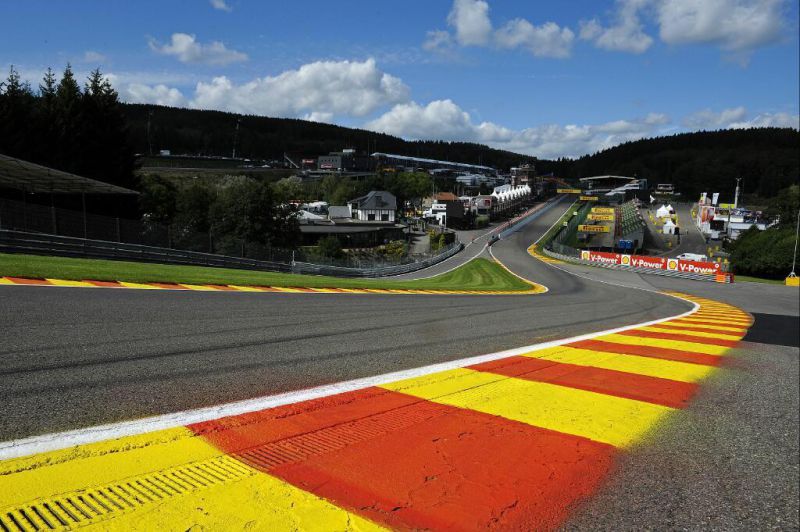 eau-rouge-mclaren